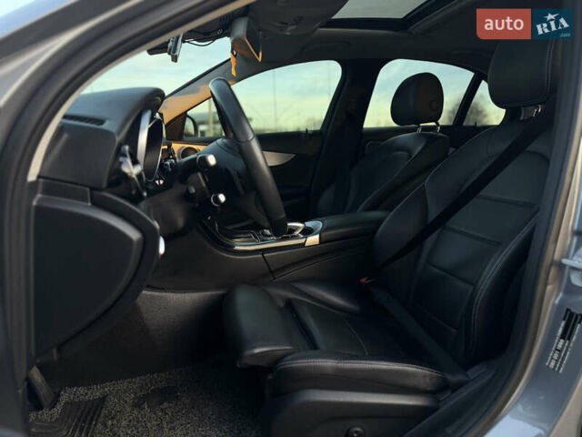 Серый Мерседес Ц-Класс, объемом двигателя 1.6 л и пробегом 101 тыс. км за 21000 $, фото 31 на Automoto.ua