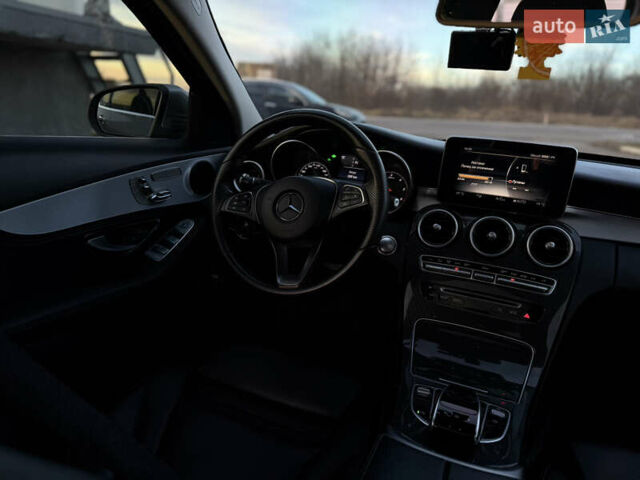 Серый Мерседес Ц-Класс, объемом двигателя 1.6 л и пробегом 101 тыс. км за 21000 $, фото 28 на Automoto.ua