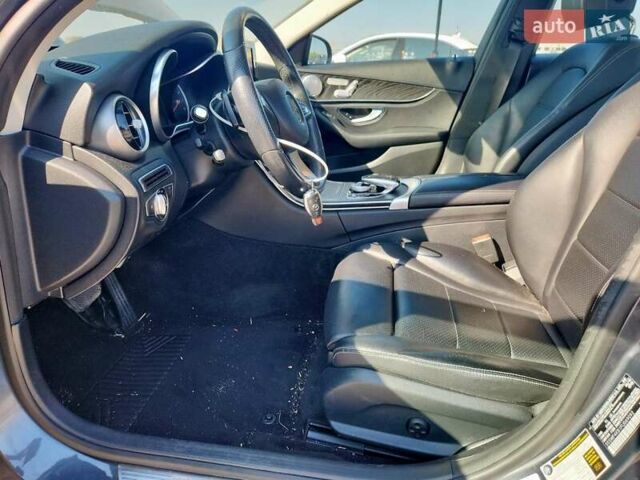 Сірий Мерседес Ц-Клас, об'ємом двигуна 2 л та пробігом 57 тис. км за 3500 $, фото 6 на Automoto.ua