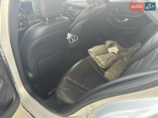 Серый Мерседес Ц-Класс, объемом двигателя 0 л и пробегом 201 тыс. км за 17500 $, фото 12 на Automoto.ua