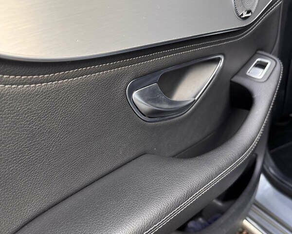 Серый Мерседес Ц-Класс, объемом двигателя 1.99 л и пробегом 150 тыс. км за 22000 $, фото 17 на Automoto.ua