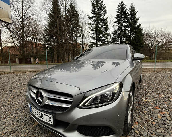 Серый Мерседес Ц-Класс, объемом двигателя 2.14 л и пробегом 100 тыс. км за 22599 $, фото 3 на Automoto.ua