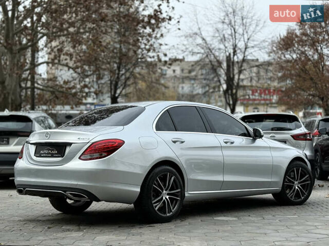Серый Мерседес Ц-Класс, объемом двигателя 1.99 л и пробегом 200 тыс. км за 17100 $, фото 25 на Automoto.ua