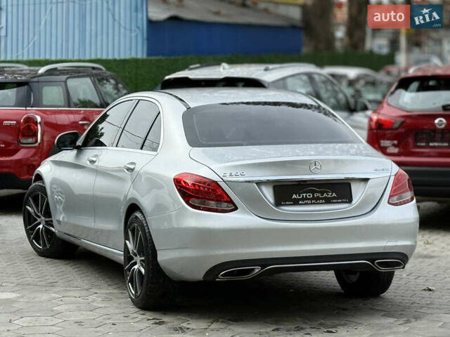 Серый Мерседес Ц-Класс, объемом двигателя 1.99 л и пробегом 200 тыс. км за 17100 $, фото 36 на Automoto.ua