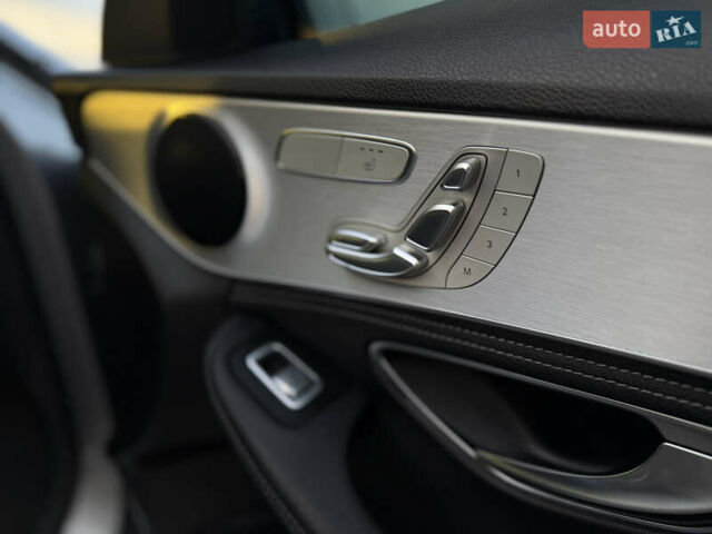 Серый Мерседес Ц-Класс, объемом двигателя 1.6 л и пробегом 101 тыс. км за 21000 $, фото 42 на Automoto.ua