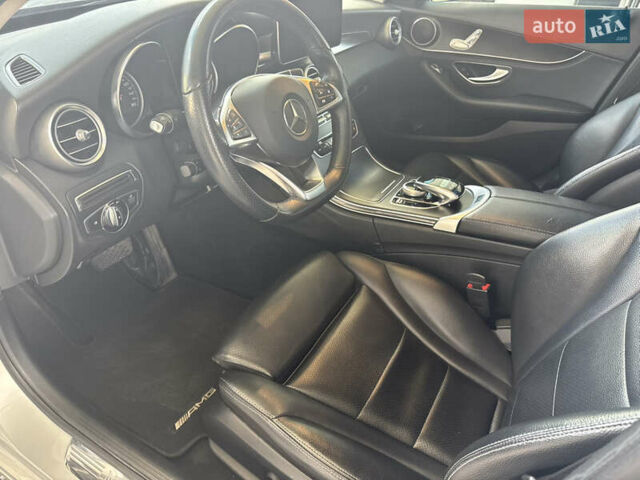 Серый Мерседес Ц-Класс, объемом двигателя 0 л и пробегом 201 тыс. км за 17500 $, фото 7 на Automoto.ua