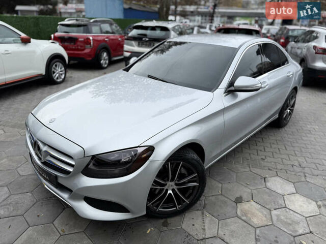 Серый Мерседес Ц-Класс, объемом двигателя 1.99 л и пробегом 200 тыс. км за 17100 $, фото 5 на Automoto.ua