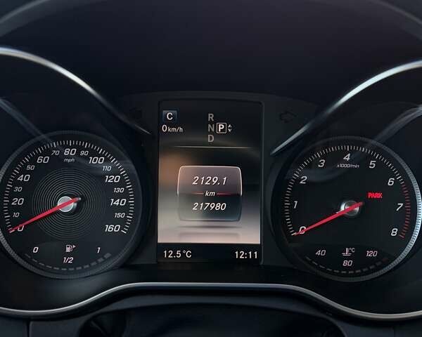 Серый Мерседес Ц-Класс, объемом двигателя 1.99 л и пробегом 217 тыс. км за 18000 $, фото 10 на Automoto.ua