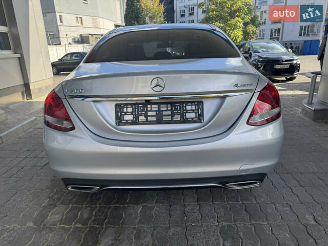 Серый Мерседес Ц-Класс, объемом двигателя 0 л и пробегом 201 тыс. км за 17500 $, фото 4 на Automoto.ua