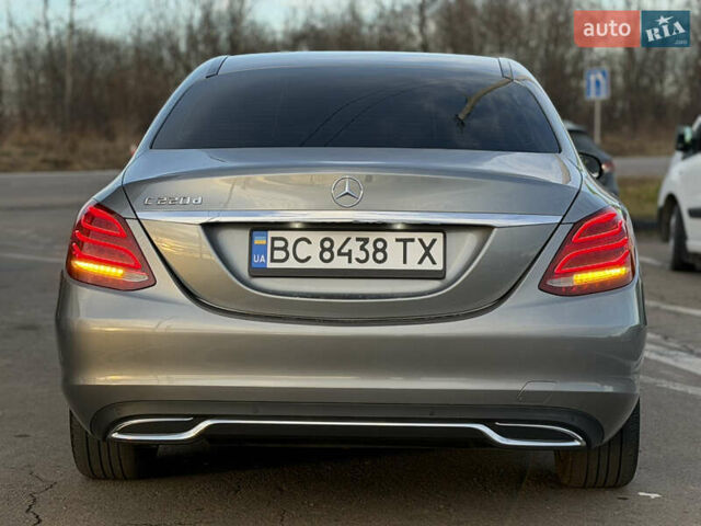 Серый Мерседес Ц-Класс, объемом двигателя 1.6 л и пробегом 101 тыс. км за 21000 $, фото 19 на Automoto.ua