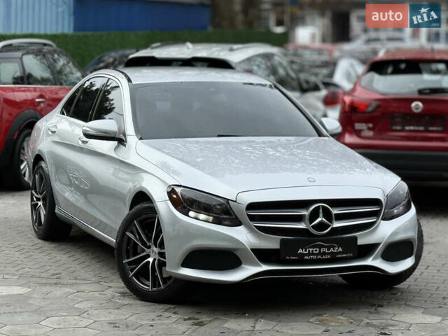 Серый Мерседес Ц-Класс, объемом двигателя 1.99 л и пробегом 200 тыс. км за 17100 $, фото 18 на Automoto.ua