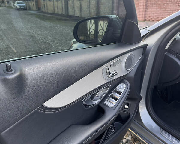 Серый Мерседес Ц-Класс, объемом двигателя 1.99 л и пробегом 150 тыс. км за 22000 $, фото 14 на Automoto.ua