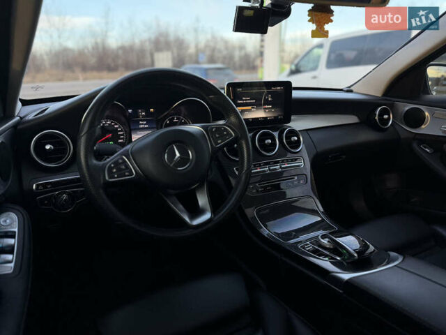 Серый Мерседес Ц-Класс, объемом двигателя 1.6 л и пробегом 101 тыс. км за 21000 $, фото 24 на Automoto.ua