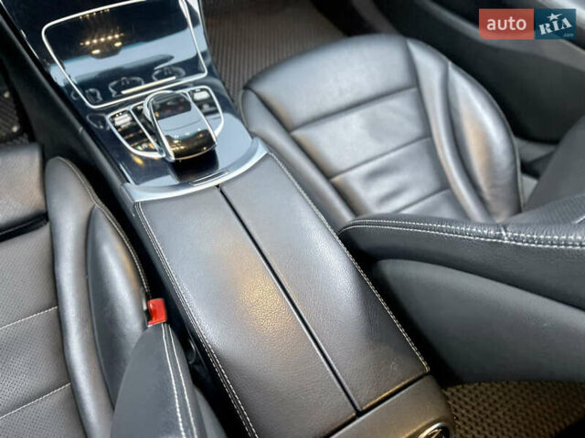 Серый Мерседес Ц-Класс, объемом двигателя 2 л и пробегом 96 тыс. км за 18900 $, фото 34 на Automoto.ua