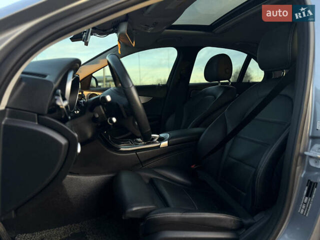 Серый Мерседес Ц-Класс, объемом двигателя 1.6 л и пробегом 101 тыс. км за 21000 $, фото 32 на Automoto.ua