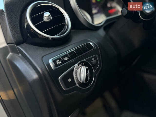 Серый Мерседес Ц-Класс, объемом двигателя 1.6 л и пробегом 101 тыс. км за 21000 $, фото 35 на Automoto.ua