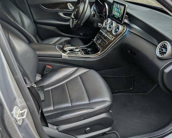 Серый Мерседес Ц-Класс, объемом двигателя 1.99 л и пробегом 153 тыс. км за 18000 $, фото 15 на Automoto.ua