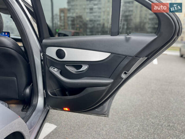 Серый Мерседес Ц-Класс, объемом двигателя 2 л и пробегом 96 тыс. км за 18900 $, фото 38 на Automoto.ua