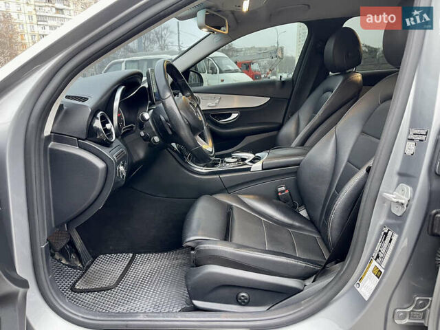 Серый Мерседес Ц-Класс, объемом двигателя 2 л и пробегом 96 тыс. км за 18900 $, фото 27 на Automoto.ua