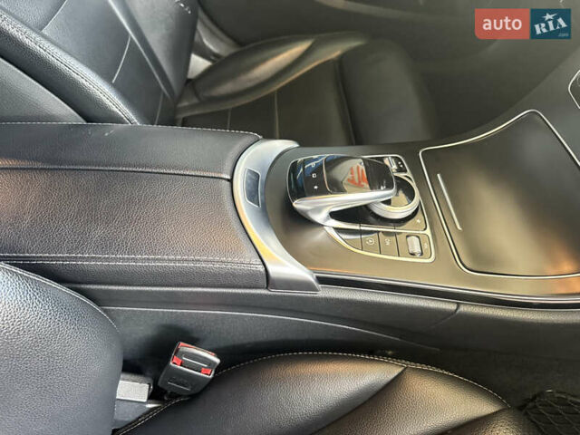 Серый Мерседес Ц-Класс, объемом двигателя 0 л и пробегом 201 тыс. км за 17500 $, фото 20 на Automoto.ua