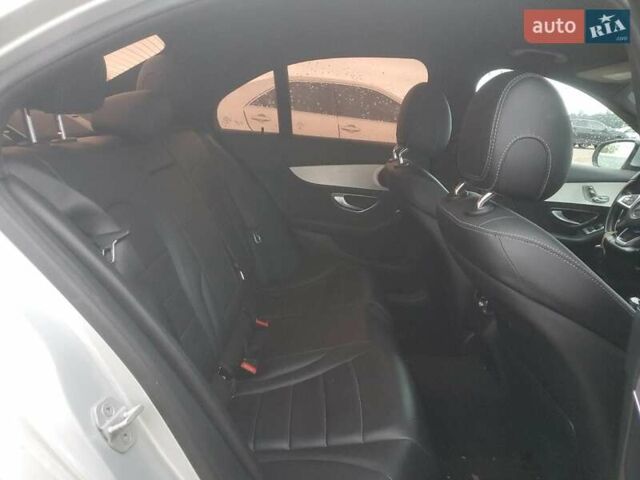 Сірий Мерседес Ц-Клас, об'ємом двигуна 2 л та пробігом 106 тис. км за 2900 $, фото 8 на Automoto.ua