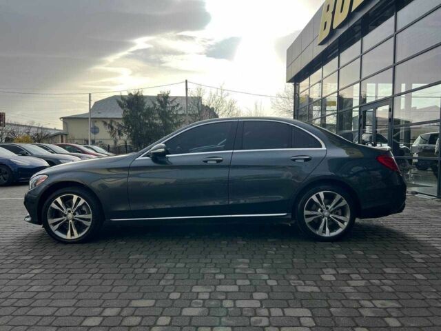 Серый Мерседес Ц-Класс, объемом двигателя 2 л и пробегом 88 тыс. км за 22000 $, фото 3 на Automoto.ua