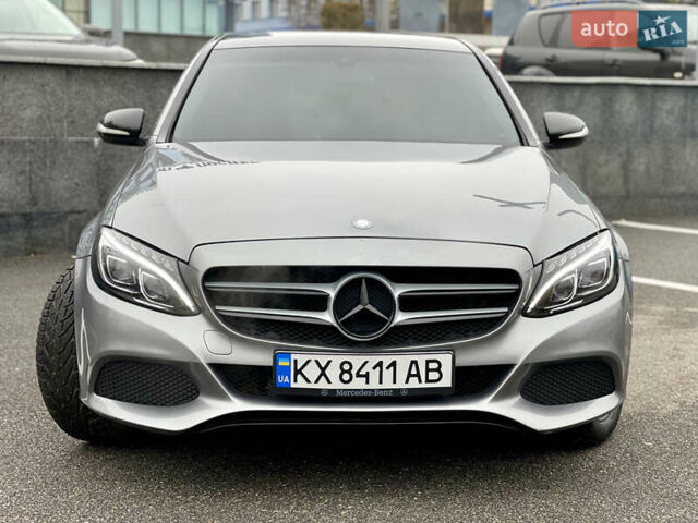 Серый Мерседес Ц-Класс, объемом двигателя 2 л и пробегом 96 тыс. км за 18900 $, фото 2 на Automoto.ua