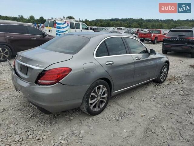 Серый Мерседес Ц-Класс, объемом двигателя 2 л и пробегом 63 тыс. км за 3000 $, фото 2 на Automoto.ua