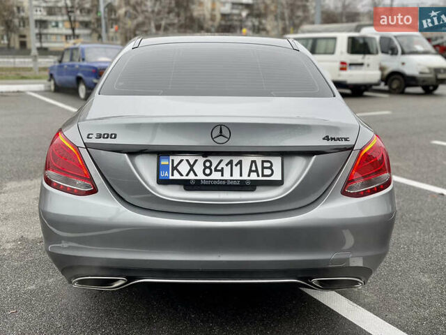 Серый Мерседес Ц-Класс, объемом двигателя 2 л и пробегом 96 тыс. км за 18900 $, фото 5 на Automoto.ua