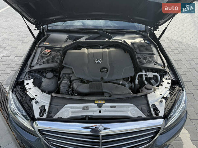 Серый Мерседес Ц-Класс, объемом двигателя 1.6 л и пробегом 88 тыс. км за 22999 $, фото 41 на Automoto.ua