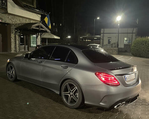 Серый Мерседес Ц-Класс, объемом двигателя 1.99 л и пробегом 156 тыс. км за 19700 $, фото 8 на Automoto.ua