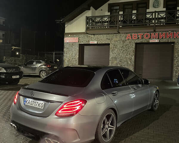 Серый Мерседес Ц-Класс, объемом двигателя 1.99 л и пробегом 156 тыс. км за 19700 $, фото 5 на Automoto.ua