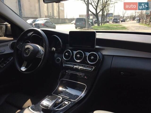 Серый Мерседес Ц-Класс, объемом двигателя 2 л и пробегом 120 тыс. км за 14500 $, фото 6 на Automoto.ua