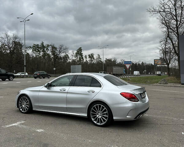 Сірий Мерседес Ц-Клас, об'ємом двигуна 1.99 л та пробігом 139 тис. км за 18500 $, фото 5 на Automoto.ua