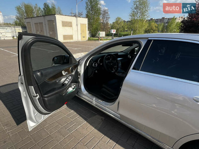 Сірий Мерседес Ц-Клас, об'ємом двигуна 1.99 л та пробігом 175 тис. км за 17000 $, фото 9 на Automoto.ua