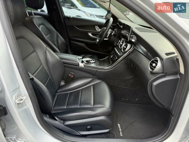 Серый Мерседес Ц-Класс, объемом двигателя 1.99 л и пробегом 200 тыс. км за 17100 $, фото 41 на Automoto.ua