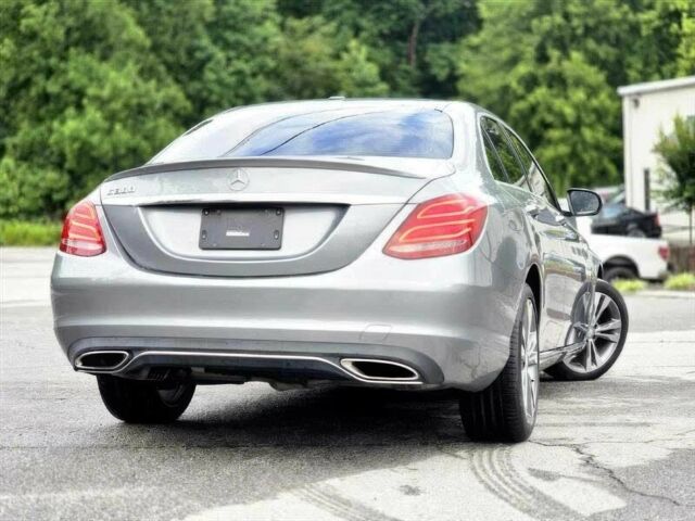 Сірий Мерседес Ц-Клас, об'ємом двигуна 2 л та пробігом 74 тис. км за 7800 $, фото 4 на Automoto.ua