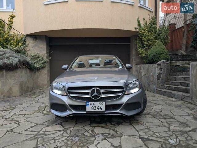 Серый Мерседес Ц-Класс, объемом двигателя 1.99 л и пробегом 153 тыс. км за 18000 $, фото 2 на Automoto.ua
