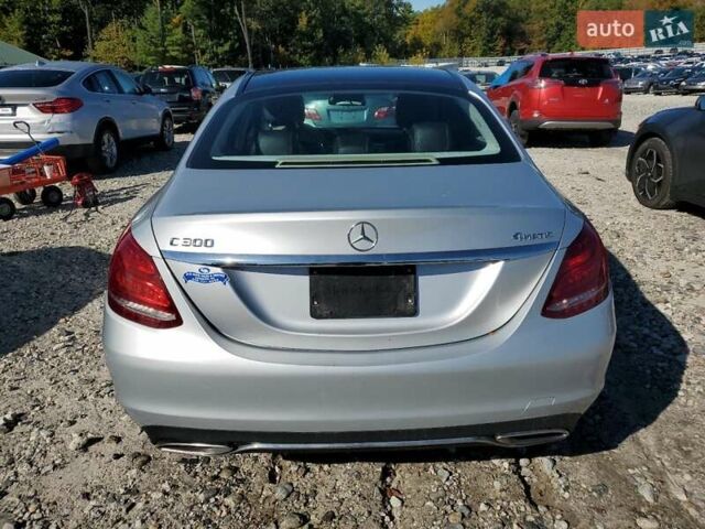 Сірий Мерседес Ц-Клас, об'ємом двигуна 2 л та пробігом 136 тис. км за 3000 $, фото 5 на Automoto.ua