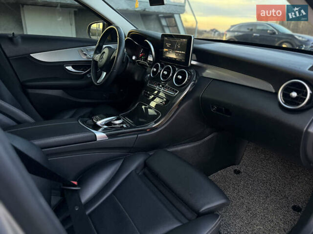 Серый Мерседес Ц-Класс, объемом двигателя 1.6 л и пробегом 101 тыс. км за 21000 $, фото 39 на Automoto.ua