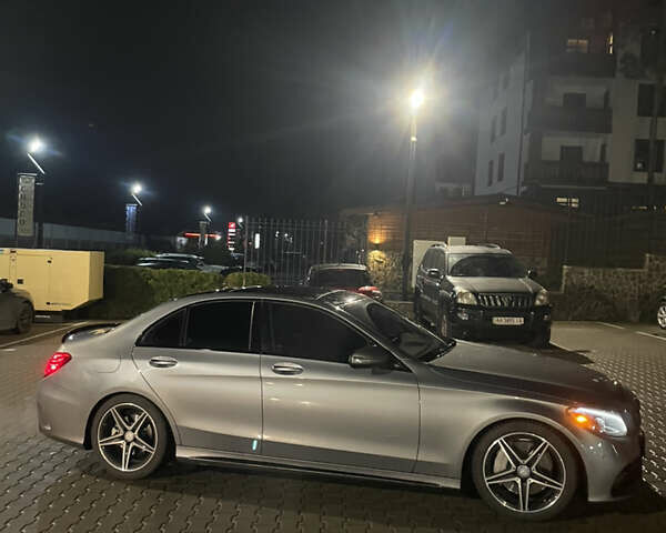 Серый Мерседес Ц-Класс, объемом двигателя 1.99 л и пробегом 156 тыс. км за 19700 $, фото 3 на Automoto.ua