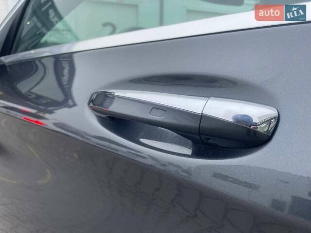 Серый Мерседес Ц-Класс, объемом двигателя 1.99 л и пробегом 133 тыс. км за 19500 $, фото 2 на Automoto.ua