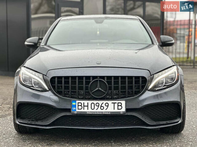 Серый Мерседес Ц-Класс, объемом двигателя 3 л и пробегом 47 тыс. км за 24700 $, фото 1 на Automoto.ua