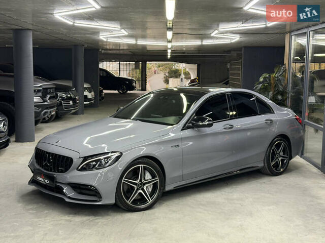 Сірий Мерседес Ц-Клас, об'ємом двигуна 3 л та пробігом 122 тис. км за 29900 $, фото 5 на Automoto.ua