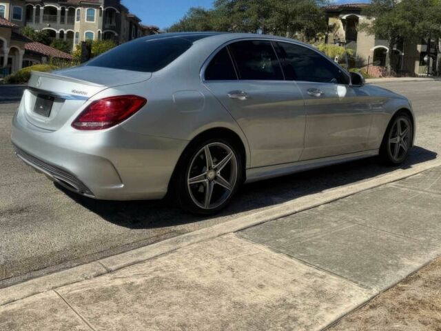 Серый Мерседес Ц-Класс, объемом двигателя 2 л и пробегом 73 тыс. км за 15000 $, фото 6 на Automoto.ua