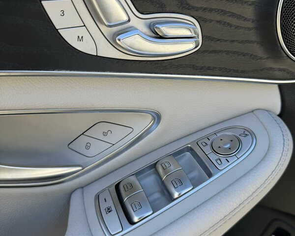 Сірий Мерседес Ц-Клас, об'ємом двигуна 1.99 л та пробігом 113 тис. км за 21000 $, фото 10 на Automoto.ua