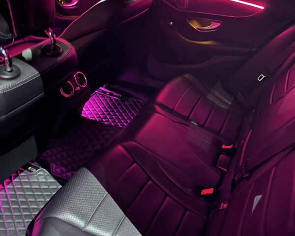 Сірий Мерседес Ц-Клас, об'ємом двигуна 1.99 л та пробігом 193 тис. км за 19900 $, фото 22 на Automoto.ua