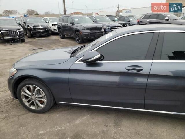 Сірий Мерседес Ц-Клас, об'ємом двигуна 2 л та пробігом 144 тис. км за 8800 $, фото 4 на Automoto.ua