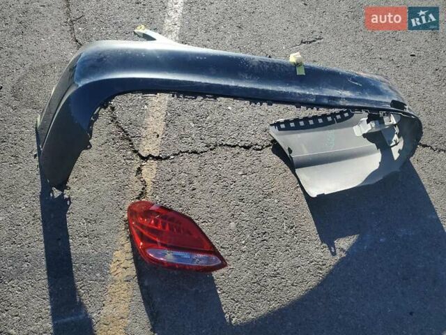 Сірий Мерседес Ц-Клас, об'ємом двигуна 2 л та пробігом 57 тис. км за 3800 $, фото 11 на Automoto.ua