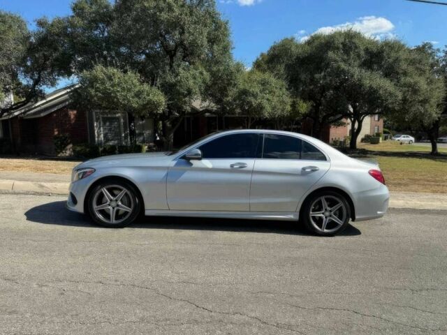 Серый Мерседес Ц-Класс, объемом двигателя 2 л и пробегом 73 тыс. км за 15000 $, фото 4 на Automoto.ua